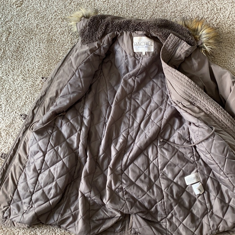 Outer Coat - Picture 4 of 6